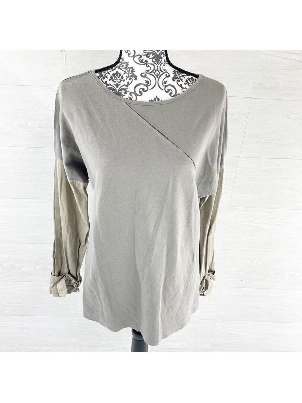 Sachin+ Babi For Ankasa Buckle Cuff Boatneck Top